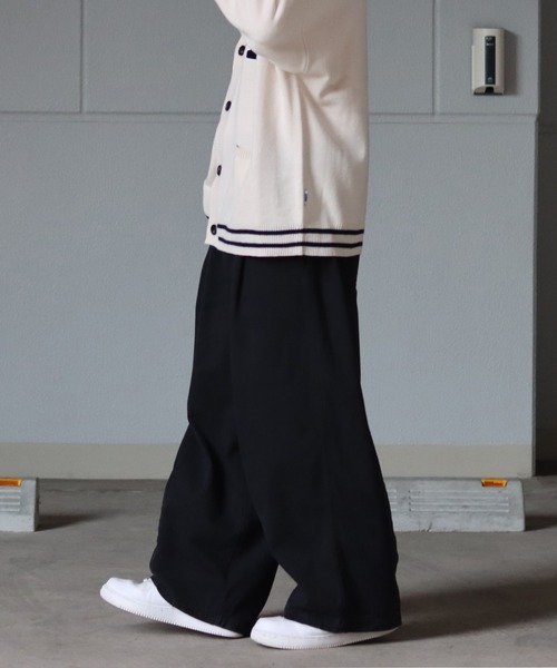 ILL'S(イルズ)の「ビッグシルエット ツイル / デニム イージーワイドバルーンパンツ 【ILL'S / イルズ】(デニムパンツ・メンズ・ホワイト/ブラウン/ネイビー/チャコールグレー/カーキ/スミクロ/サックスブルー・M/L)」の11枚目の写真