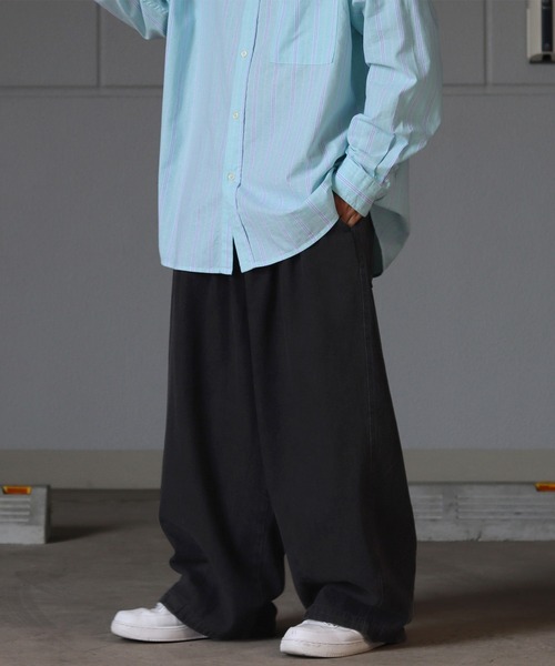 ILL'S(イルズ)の「ビッグシルエット ツイル / デニム イージーワイドバルーンパンツ 【ILL'S / イルズ】(デニムパンツ・メンズ・ホワイト/ブラウン/ネイビー/チャコールグレー/カーキ/スミクロ/サックスブルー・M/L)」の14枚目の写真