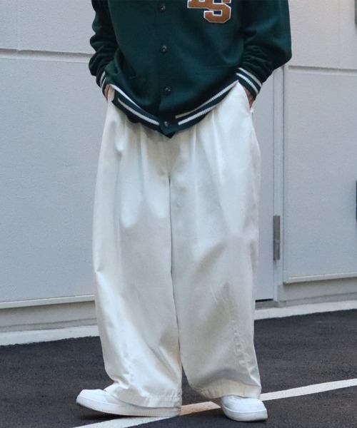 ILL'S(イルズ)の「ビッグシルエット ツイル / デニム イージーワイドバルーンパンツ 【ILL'S / イルズ】(デニムパンツ・メンズ・ホワイト/ブラウン/ネイビー/チャコールグレー/カーキ/スミクロ/サックスブルー・M/L)」の8枚目の写真