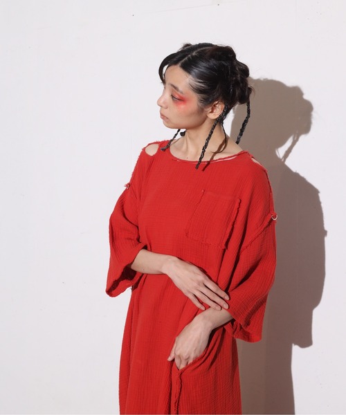 週末SALE【新品】ne Quittez pas ダブルガーゼロングワンピース赤 68c845f3ed0a3e364334b555800cb1