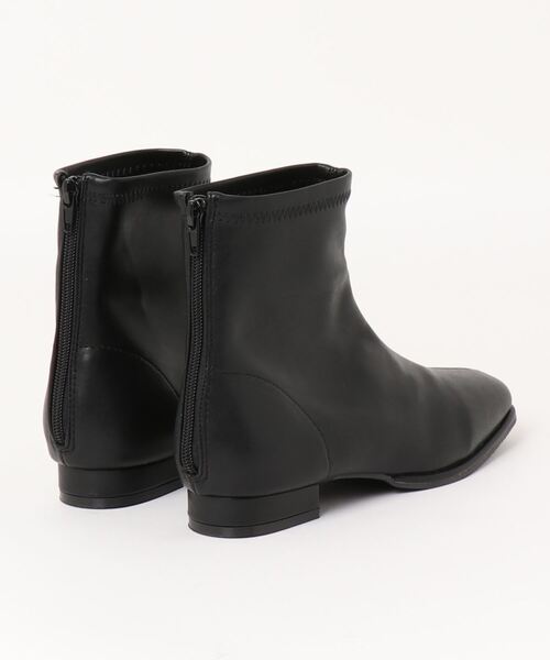 ehka sopo（エヘカソポ）の「ストレッチショートブーツ（ブーツ・レディース・ベージュ/モカ/ブラック・MEDIUM/LARGE）」の9枚目の写真