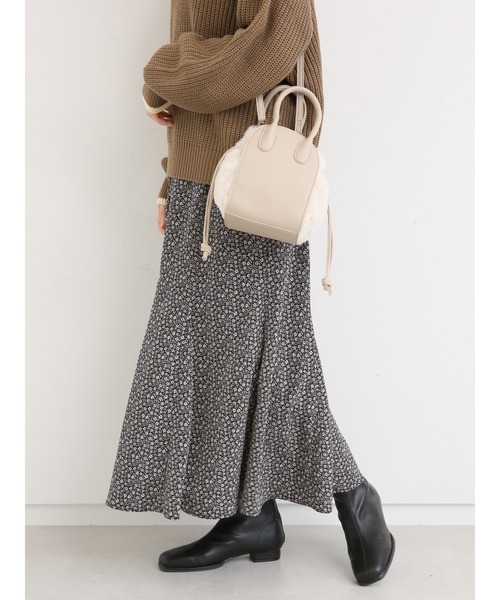 ehka sopo（エヘカソポ）の「ストレッチショートブーツ（ブーツ・レディース・ベージュ/モカ/ブラック・MEDIUM/LARGE）」の6枚目の写真