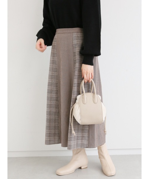 ehka sopo（エヘカソポ）の「ストレッチショートブーツ（ブーツ・レディース・ベージュ/モカ/ブラック・MEDIUM/LARGE）」の18枚目の写真