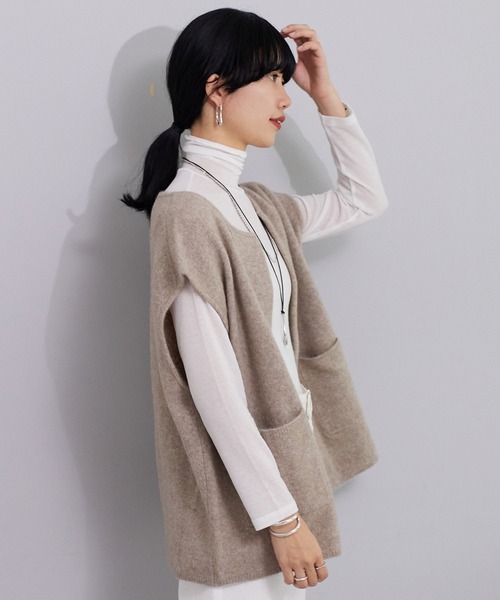 SHENERY（シーナリー）の「シアータートルネックプルオーバー（Tシャツ/カットソー・レディース・ブラック/オフホワイト/オレンジ/イエロー/ブルー/ピンク・FREE）」の7枚目の写真