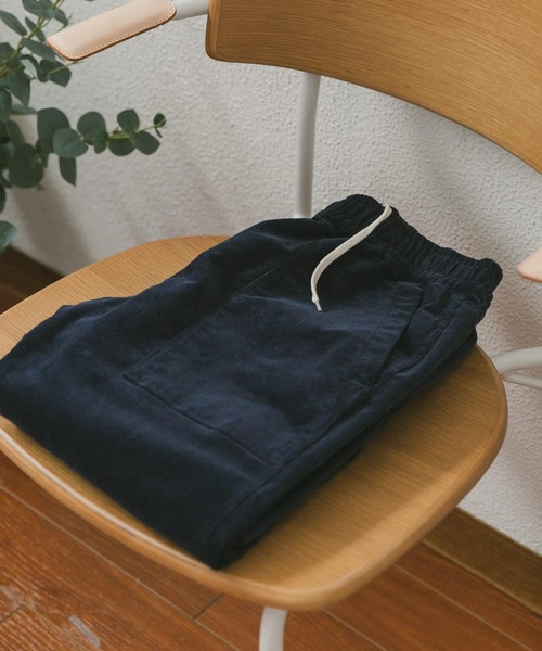 URBAN RESEARCH DOORS(アーバンリサーチドアーズ)の「コーデュロイテーパードベイカーパンツ(その他パンツ・メンズ・オレンジ系その他/オリーブ/ネイビー・SMALL/MEDIUM/LARGE)」の3枚目の写真
