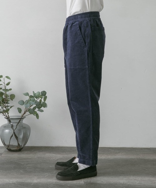 URBAN RESEARCH DOORS(アーバンリサーチドアーズ)の「コーデュロイテーパードベイカーパンツ(その他パンツ・メンズ・オレンジ系その他/オリーブ/ネイビー・SMALL/MEDIUM/LARGE)」の14枚目の写真