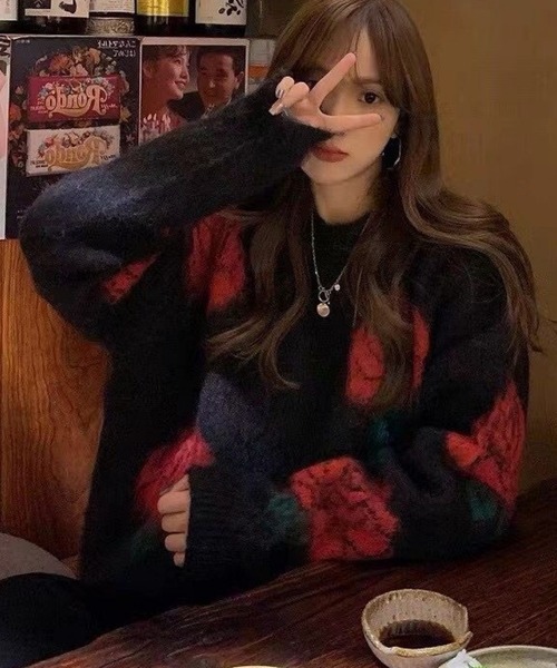 AsRiRe（アスリレイ）の「【AsRiRe】花柄ニットプルオーバー（ニット/セーター・レディース・ブラック/レッド・M）」の18枚目の写真