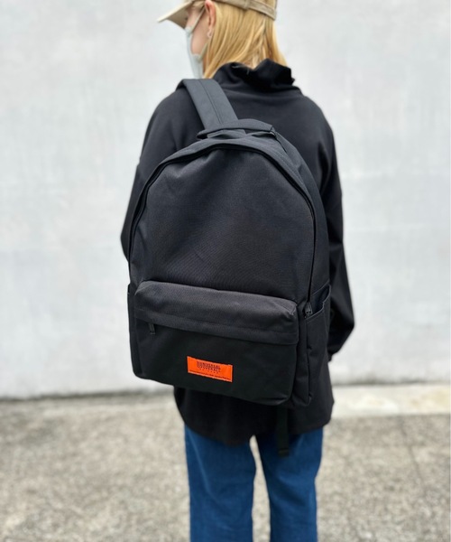 UNIVERSAL PRODUCTS（ユニバーサルプロダクツ）の「UNIVERSAL OVERALL/ユニバーサルオーバーオール / DAYLY RUCKSACK / UVO-142（バックパック/リュック・レディース・ブラック/ブルー/バーガンディー・ONESIZE）」の2枚目の写真