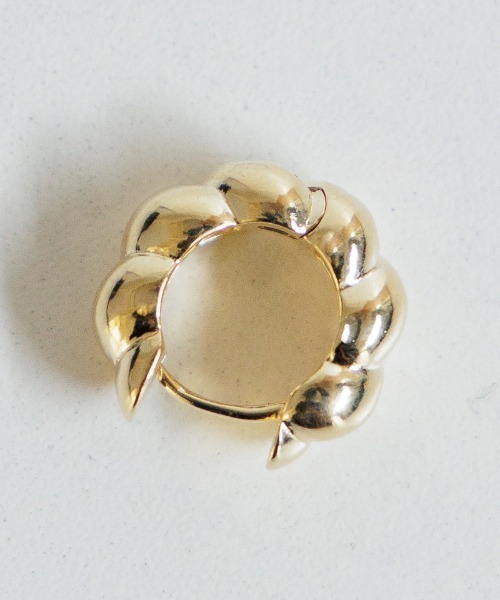 flower（フラワー）の「ドーナッツフープピアス（ピアス（片耳用）・レディース・ゴールド・FREE）」の5枚目の写真