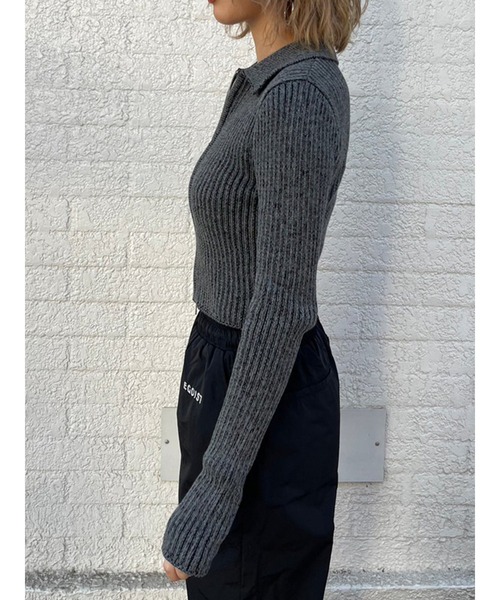 EGOIST（エゴイスト）の「衿付ファスナーニットトップス（ニット/セーター・レディース・ブラック/ベージュ/ブルー・FREE）」の19枚目の写真