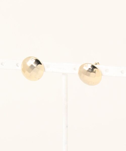 My shawty（ﾏｲｼｬｳﾃｨｰ）の「gold button pierce（ピアス（両耳用）・レディース・ゴールド・FREE）」の5枚目の写真