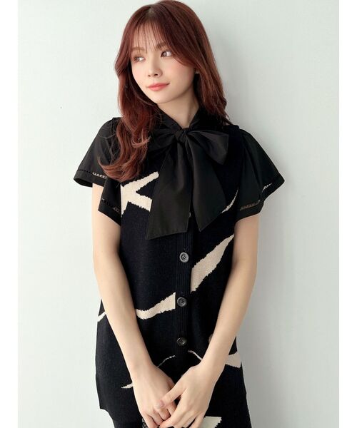 RESEXXY（リゼクシー）の「ニュアンスパターンニットベスト【セットアップ着用可能】（ベスト・レディース・ブラック/ピンク/イエロー・FREE）」の8枚目の写真