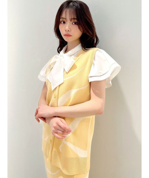 RESEXXY（リゼクシー）の「ニュアンスパターンニットベスト【セットアップ着用可能】（ベスト・レディース・ブラック/ピンク/イエロー・FREE）」の14枚目の写真