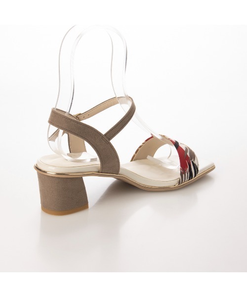 carino（カリーノ）の「スクエアトゥストラップサンダル（サンダル・レディース・クリーム/ダークブラック/レッド・22.5cm/23cm/23.5cm/24cm/24.5cm）」の14枚目の写真
