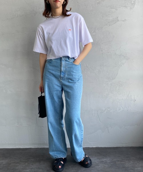 DANTON（ダントン）の「[DANTON/ダントン] ワンポイントロゴ クルーネックTシャツ（Tシャツ/カットソー・レディース・レッド/サックスブルー/ピンク/ブラック/ホワイト/グレー/ネイビー/グレイッシュベージュ・M/S）」の21枚目の写真