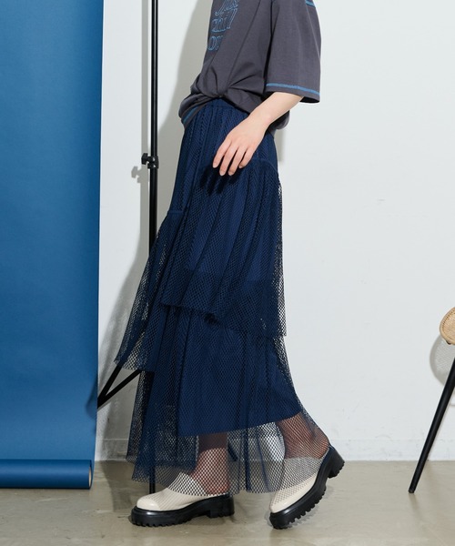 THE YOn（ザヨン）の「アシンメトリーティアードメッシュフレア