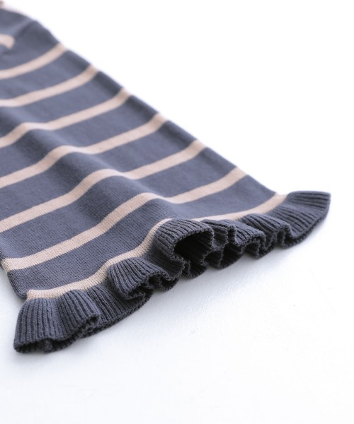 somari imagination(ソマリ イマジネーション)の「『ボーダー柄フリルニットポロシャツ』(ポロシャツ・レディース・ネイビー/ライトベージュ/ブラック・2/1)」の6枚目の写真