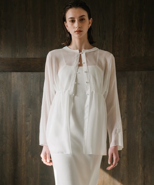 WILLFULLY（ウィルフリー）の「shirring pattern v neck 3way BL 