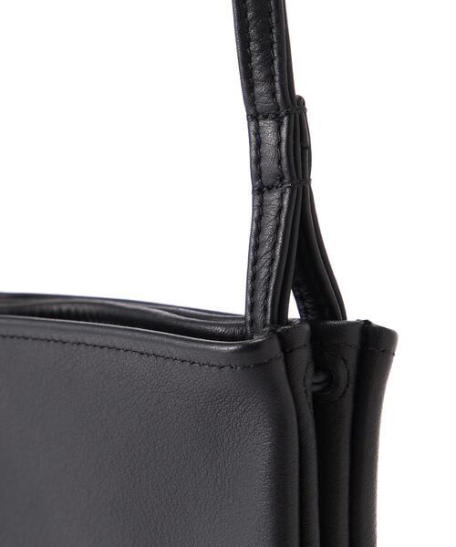 20/80(テゥエンティーエイティー)の「【20/80】トゥエンティーエイティー/SHRINK LEATHER TWO BAGS SHOULDER(ショルダーバッグ・メンズ・ブラック・F)」の5枚目の写真