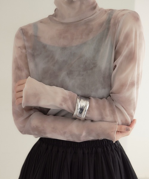 ear PAPILLONNER（イアパピヨネ）の「幅広メタルバングル（バングル/リストバンド・レディース・ゴールド/シルバー・FREE）」の8枚目の写真