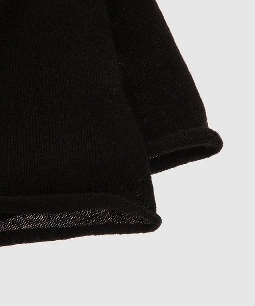 TAKAHIROMIYASHITATheSoloIst.（タカヒロミヤシタザソロイスト）の「cashmere silk huge knit bandana.（バンダナ/スカーフ・メンズ・ブラック/ホワイト/ブラック系その他・ONE SIZE）」の5枚目の写真