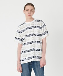 リーバイス/Levi's RED TAB ヴィンテージ Tシャツ ホワイト HYPER IKAT DRESS BLUES