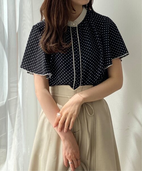 RAY CASSIN(レイカズン)の「フレア袖柄ブラウス(シャツ/ブラウス・レディース・ブラック/グレー/オフホワイト/キナリ・FREE)」の18枚目の写真