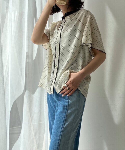 RAY CASSIN(レイカズン)の「フレア袖柄ブラウス(シャツ/ブラウス・レディース・ブラック/グレー/オフホワイト/キナリ・FREE)」の22枚目の写真