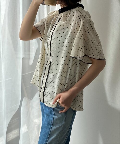 RAY CASSIN(レイカズン)の「フレア袖柄ブラウス(シャツ/ブラウス・レディース・ブラック/グレー/オフホワイト/キナリ・FREE)」の9枚目の写真