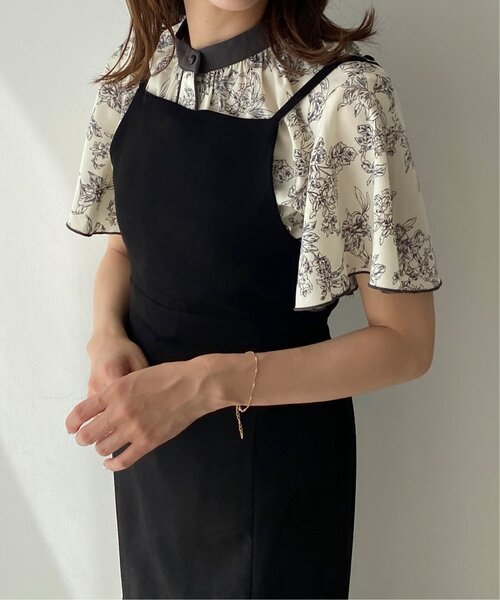 RAY CASSIN(レイカズン)の「フレア袖柄ブラウス(シャツ/ブラウス・レディース・ブラック/グレー/オフホワイト/キナリ・FREE)」の12枚目の写真