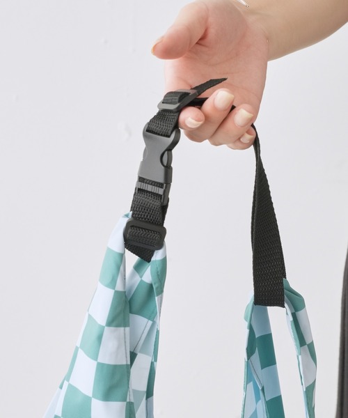 Actually（アクチュアリー）の「ブロックチェック マルシェトート（ハンドバッグ・レディース・ブラック/グリーン/ブルー・フリー）」の17枚目の写真