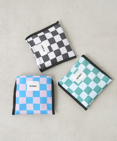 Actually（アクチュアリー）の「ブロックチェック マルシェトート（ハンドバッグ・レディース・ブラック/グリーン/ブルー・フリー）」の6枚目の写真