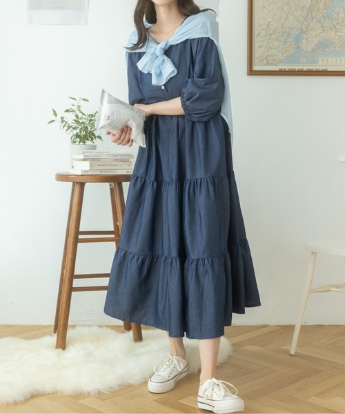 Ada.(エイダ)の「秋口まで活躍! デニム風 ティアードワンピース(ワンピース・レディース・ダークブルー/ライトブルー・FREE)」の7枚目の写真