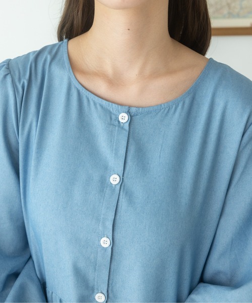 Ada.(エイダ)の「秋口まで活躍! デニム風 ティアードワンピース(ワンピース・レディース・ダークブルー/ライトブルー・FREE)」の15枚目の写真