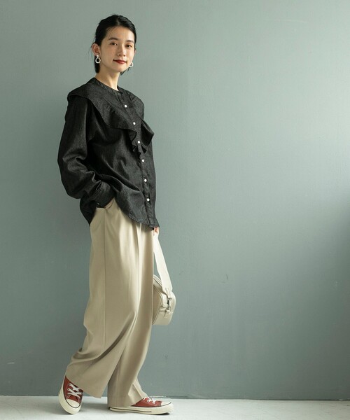 coen(コーエン)の「フリルデニムシャツブラウス(シャツ/ブラウス・レディース・ブラック/コバルトブルー・M/L/S)」の9枚目の写真