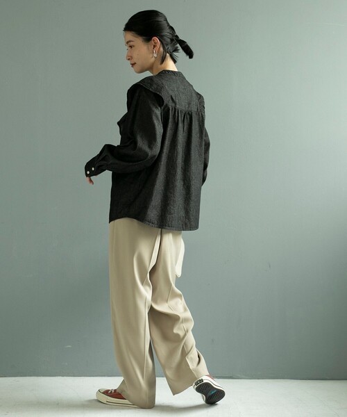 coen(コーエン)の「フリルデニムシャツブラウス(シャツ/ブラウス・レディース・ブラック/コバルトブルー・M/L/S)」の12枚目の写真