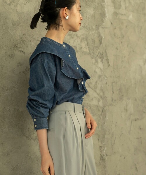 coen(コーエン)の「フリルデニムシャツブラウス(シャツ/ブラウス・レディース・ブラック/コバルトブルー・M/L/S)」の17枚目の写真