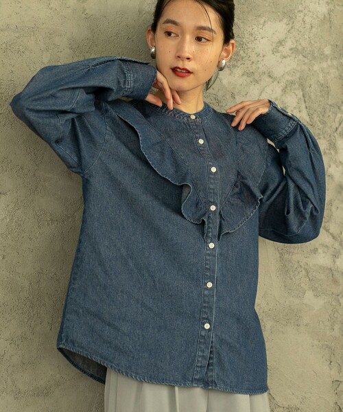coen(コーエン)の「フリルデニムシャツブラウス(シャツ/ブラウス・レディース・ブラック/コバルトブルー・M/L/S)」の21枚目の写真