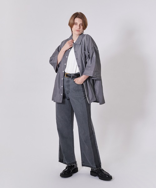 ONCILY（オンシェリー）の「SIDE LINE DENIM PANTS / サイドラインデニムパンツ（デニムパンツ・メンズ・グレー/ライトブルー・MEDIUM/SMALL/LARGE）」の17枚目の写真