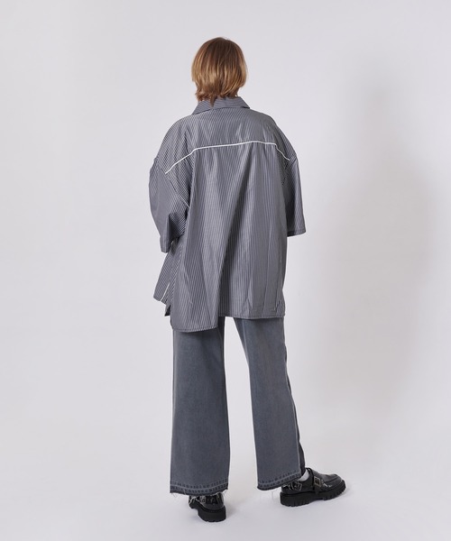 ONCILY（オンシェリー）の「SIDE LINE DENIM PANTS / サイドラインデニムパンツ（デニムパンツ・メンズ・グレー/ライトブルー・MEDIUM/SMALL/LARGE）」の19枚目の写真