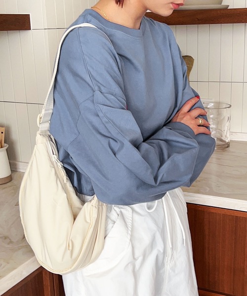 andme(アンドミー)の「タックボリューム袖長袖Tシャツ(Tシャツ/カットソー・レディース・ブラック/ホワイト×ブラック/ブラウン/ベージュ系その他/ブルーグレー/スミクロ/オフホワイト・M)」の11枚目の写真