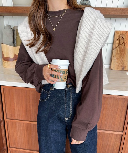 andme(アンドミー)の「タックボリューム袖長袖Tシャツ(Tシャツ/カットソー・レディース・ブラック/ホワイト×ブラック/ブラウン/ベージュ系その他/ブルーグレー/スミクロ/オフホワイト・M)」の17枚目の写真