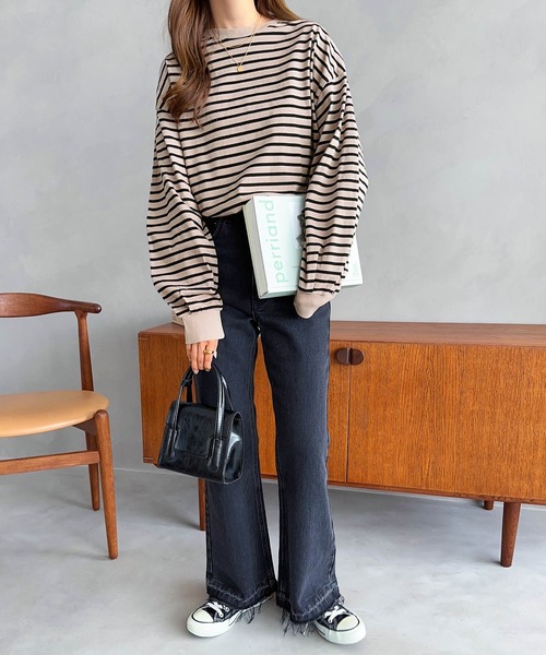 andme(アンドミー)の「タックボリューム袖長袖Tシャツ(Tシャツ/カットソー・レディース・ブラック/ホワイト×ブラック/ブラウン/ベージュ系その他/ブルーグレー/スミクロ/オフホワイト・M)」の22枚目の写真