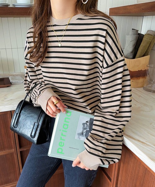 andme(アンドミー)の「タックボリューム袖長袖Tシャツ(Tシャツ/カットソー・レディース・ブラック/ホワイト×ブラック/ブラウン/ベージュ系その他/ブルーグレー/スミクロ/オフホワイト・M)」の18枚目の写真