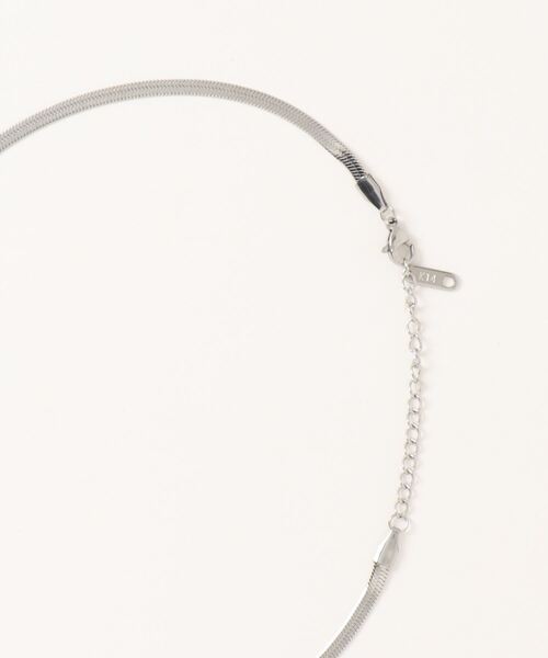 ADPOSION（アドポーション）の「【金属アレルギー対応】サージカルステンレス スネークチェーンハートネックレス（ネックレス・レディース・シルバー/ホワイト/ゴールド・FREE）」の4枚目の写真