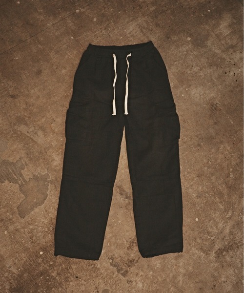 ROOPTOKYO（ループトウキョウ）の「デニムワイドカーゴパンツ（カーゴパンツ・メンズ・ブルー/ブラック/ブラック系その他・M/L/XL）」の2枚目の写真