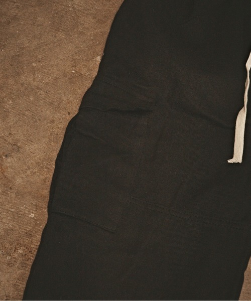 ROOPTOKYO（ループトウキョウ）の「デニムワイドカーゴパンツ（カーゴパンツ・メンズ・ブルー/ブラック/ブラック系その他・M/L/XL）」の20枚目の写真