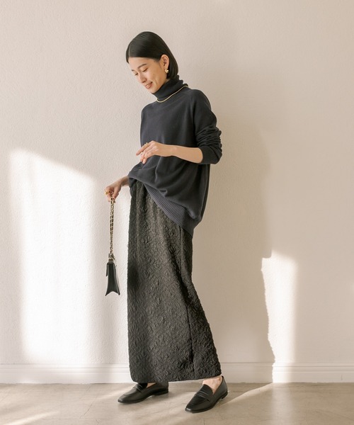 RIVE DROITE（リヴドロワ）の「ウール100コクーンタートルニット（ニット/セーター・レディース・オフホワイト/グリーン/ネイビー/ベージュ・FREE）」の8枚目の写真