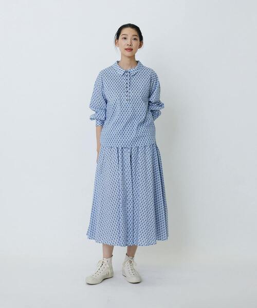 極美品＊ロワズィール リバティプリントフラットカラーブラウス 綿 長袖 洗える LOISIR（ロワズィール）の「リバティプリントフラットカラーブラウス