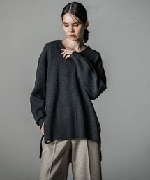 la.f…（ラエフ）の「【手洗い可能/WEB限定色あり】MUSIC12GウールカシミヤVネックチュニックニット（ニット/セーター）」